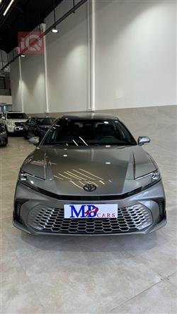 Toyota Camry 2025