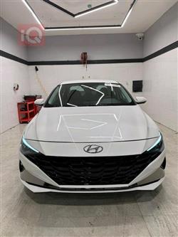 Hyundai Elantra 2023