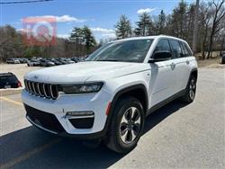 2024 جيب جراند شيروكي