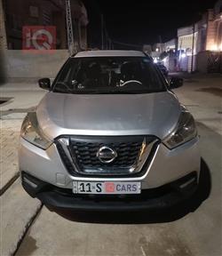 2020 نيسان كيكس