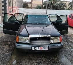 1991 مرسيدس بنز E-Class