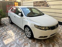 2012 كيا سيراتو