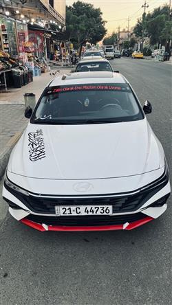 Hyundai Elantra 2024