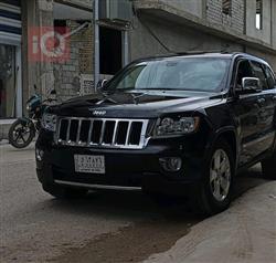 2012 جيب جراند شيروكي