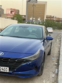 Hyundai Elantra 2022