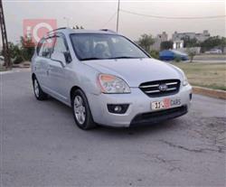 2007 كيا كارينز