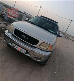 2000 فورد إكسبيديشن