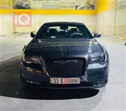 2021 كرايسلر 300
