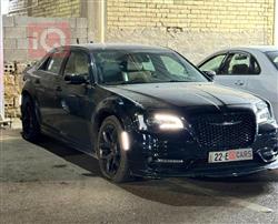 2021 كرايسلر 300