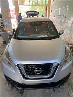 2019 نيسان كيكس