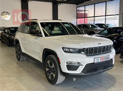 2024 جيب جراند شيروكي