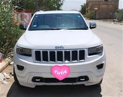 2014 جيب جراند شيروكي