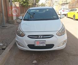 Hyundai Accent 2015