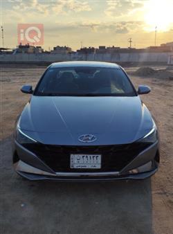 Hyundai Elantra 2022
