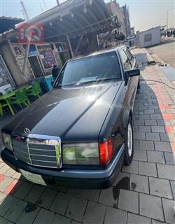 1991 مرسيدس بنز E-Class