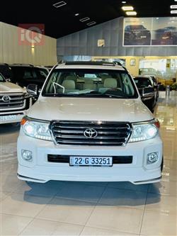 2014 تويوتا لاندكروزر