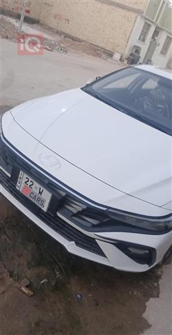 Hyundai Elantra 2025