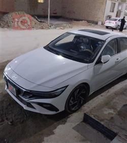 Hyundai Elantra 2025