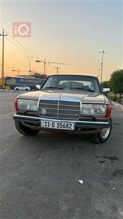 Mercedes-Benz E-Class 1985