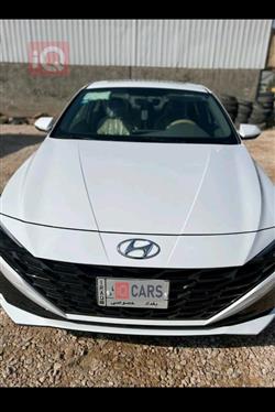 Hyundai Elantra 2023