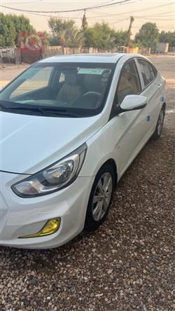 Hyundai Accent 2013
