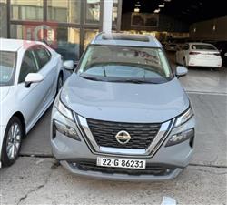 2021 نيسان روج