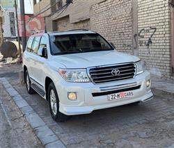 2014 تويوتا لاندكروزر