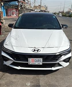 Hyundai Elantra 2024