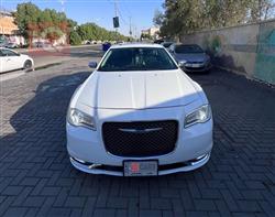 Chrysler 300 2018