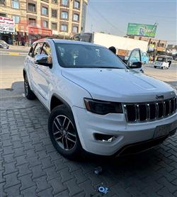 2018 جيب جراند شيروكي 2018 جيب جراند شيروكي