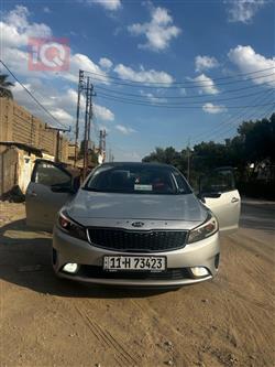 2017 كيا فورتي