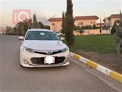 2013 تويوتا أفالون