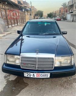 1992 مرسيدس بنز E-Class