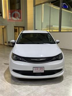 2023 كرايسلر باسيفيكا 2023 كرايسلر باسيفيكا