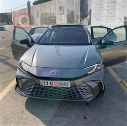 Toyota Camry 2025