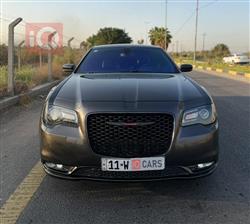 2023 كرايسلر 300