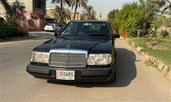 1991 مرسيدس بنز E-Class