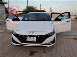 Hyundai Elantra 2023