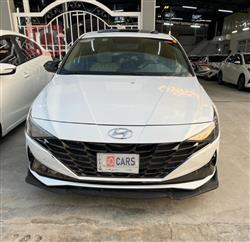 Hyundai Elantra 2023