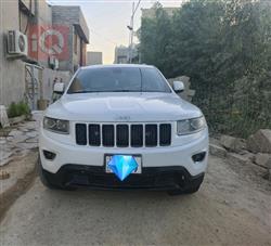2014 جيب جراند شيروكي