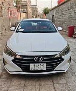 Hyundai Elantra 2019