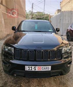 2021 جيب جراند شيروكي