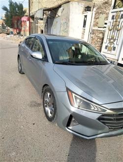 Hyundai Elantra 2020