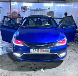 2016 كرايسلر 200