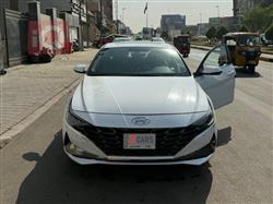 Hyundai Elantra 2021