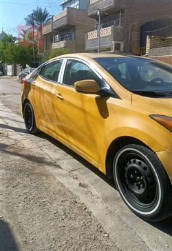 Hyundai Elantra 2012