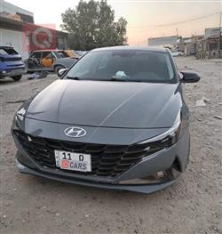 Hyundai Elantra 2022