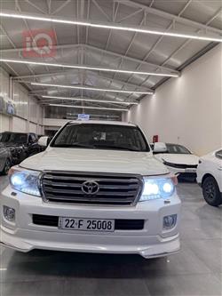 Toyota Land Cruiser 2011