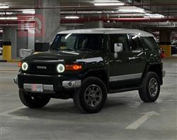 Toyota FJ Cruiser 2011