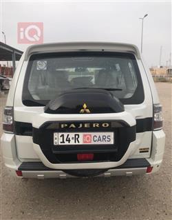 2015 ميتسوبيشي باجيرو